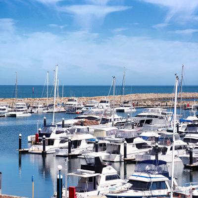 Hillarys 2 Bed Ocean View 1200px 05