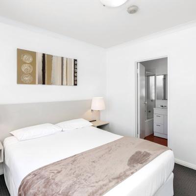 Hillarys 3 Bed Apt 2nd Floor 1200px 13