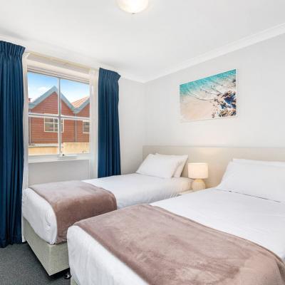 Hillarys 2 bd Ground Floor Accessible 1200px 00