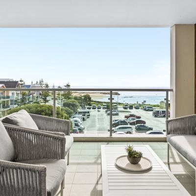Mandurah 3bd Oceanview 1200px 00 1